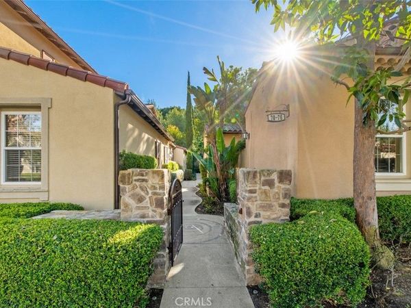 72 Clouds View, Irvine, CA 92603