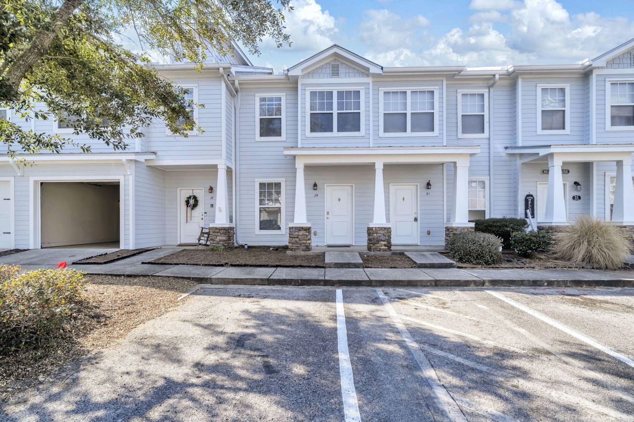 29 N Sand Palm Road, Freeport, FL 32439 Main Photo