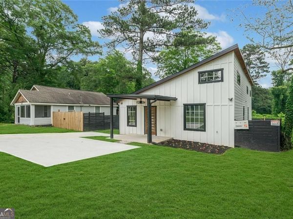 2822 Waters Road SW, Atlanta, GA 30354