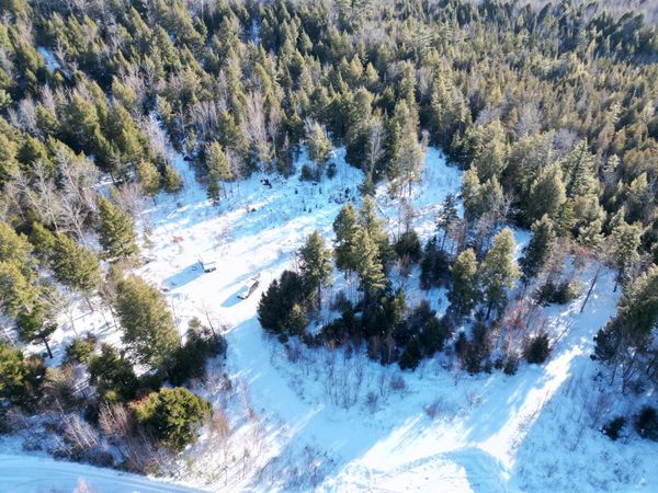 31 Timberview Drive, Burlington, ME 04417