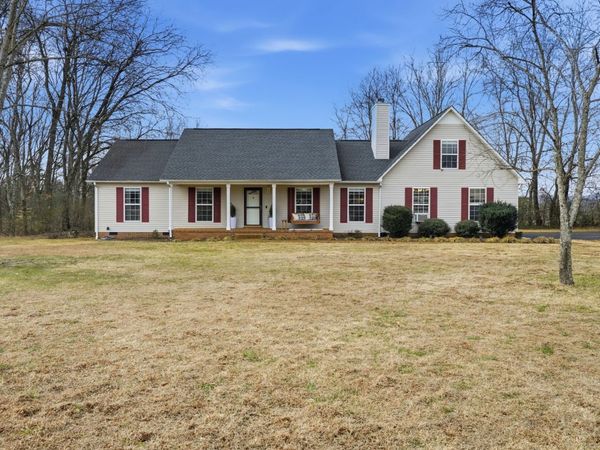1038 Patriot Dr, Spring Hill, TN 37174
