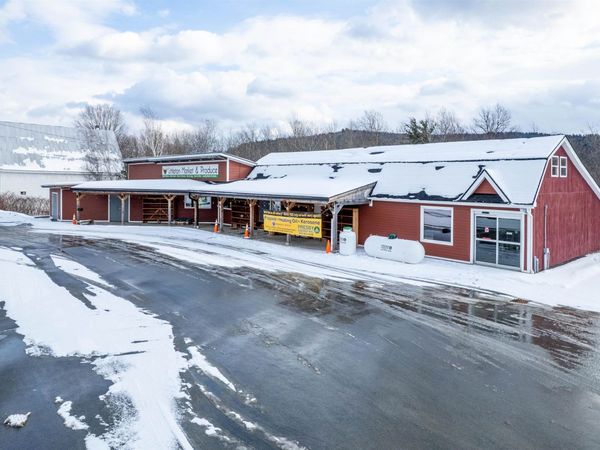 387 Meadow Street, Littleton, NH 03561