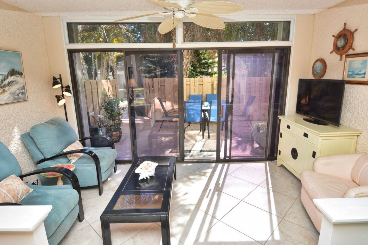 1500 NE 13th Terrace, Unit G4, Jensen Beach, FL 34957 Photo