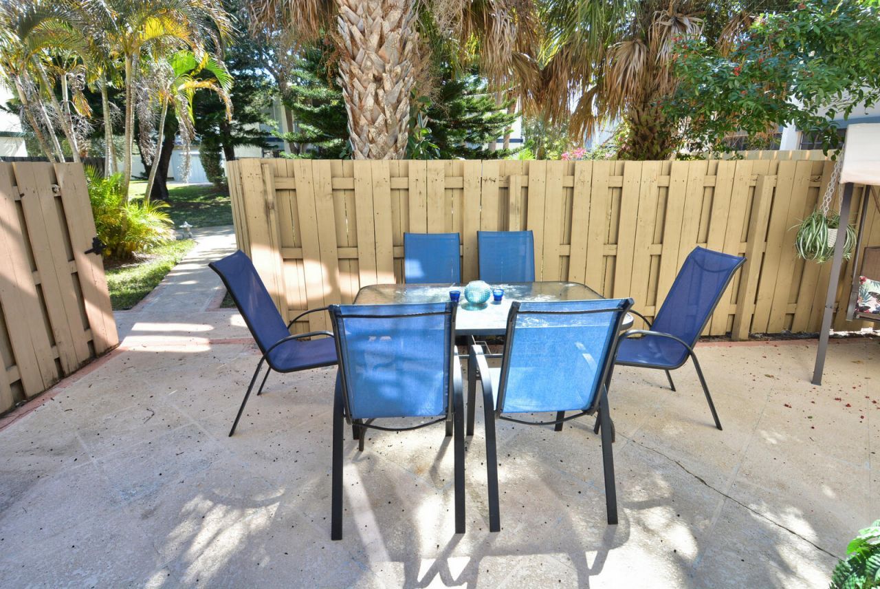 1500 NE 13th Terrace, Unit G4, Jensen Beach, FL 34957 Photo