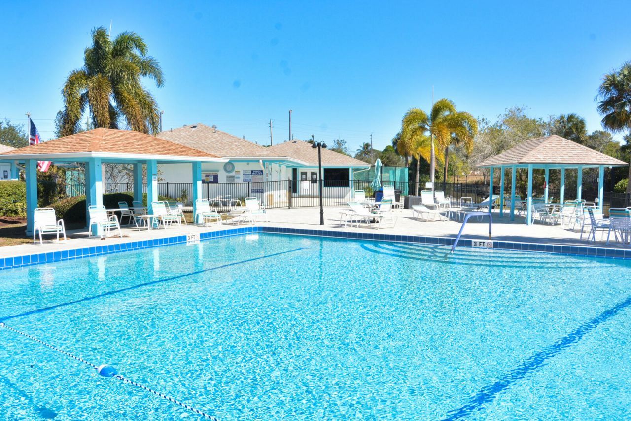 1500 NE 13th Terrace, Unit G4, Jensen Beach, FL 34957 Photo