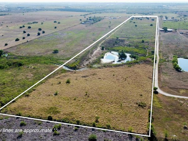 14024 Graef RD, Creedmoor, TX 78610