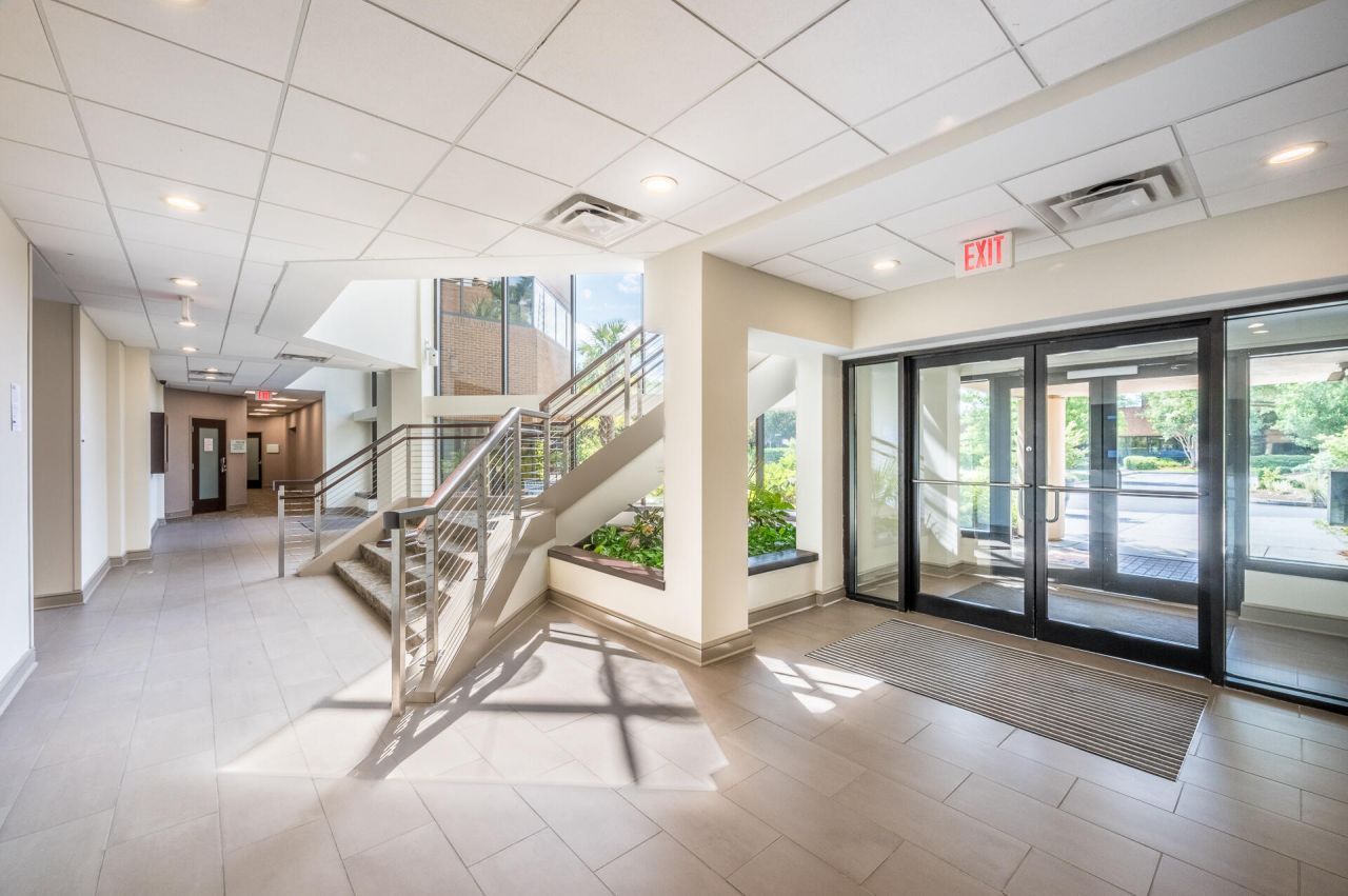 4975 Lacross Road Photo 7