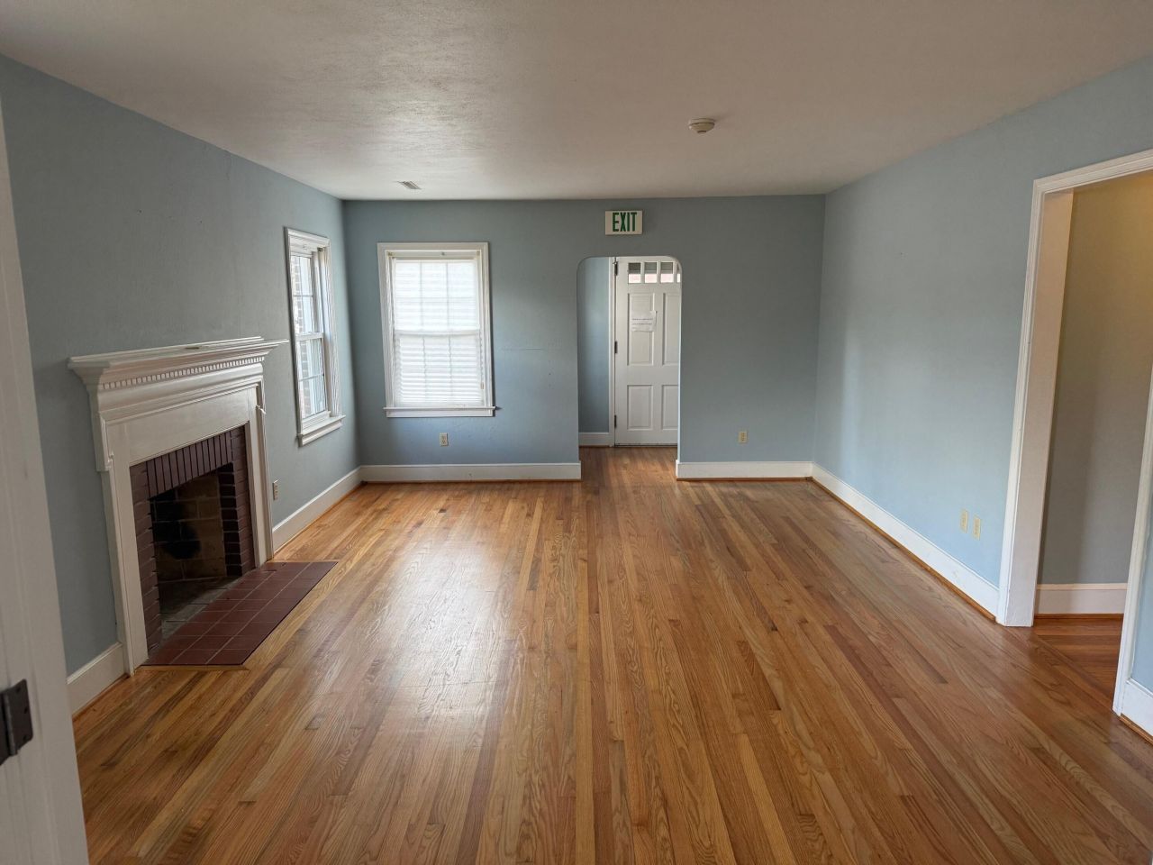 545 Parkwood Estates Drive Photo 4