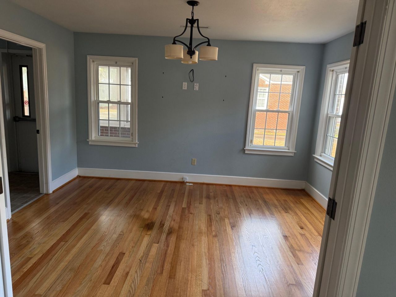 545 Parkwood Estates Drive Photo 5