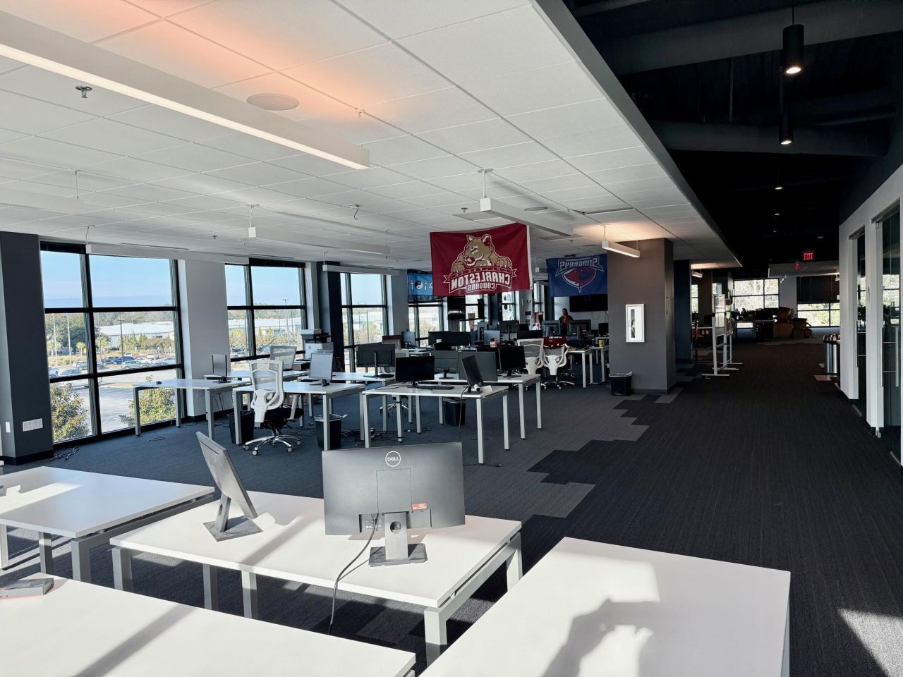 4401 Leeds Avenue Photo 8