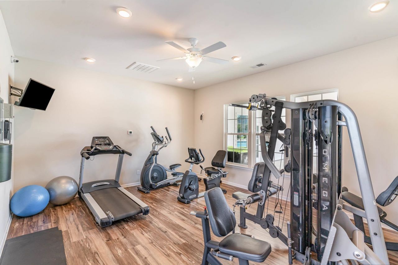 1479 Coventry Rd. Photo 34