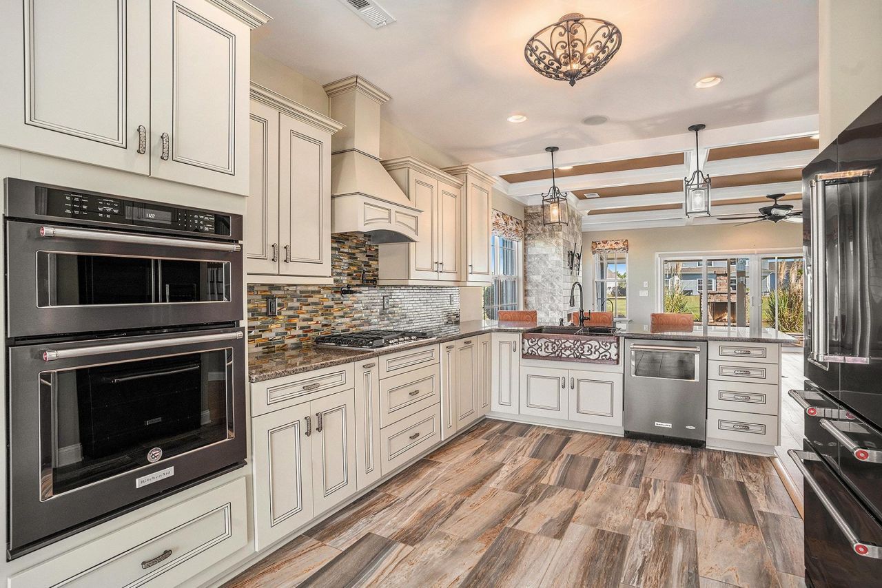 1479 Coventry Rd. Photo 9