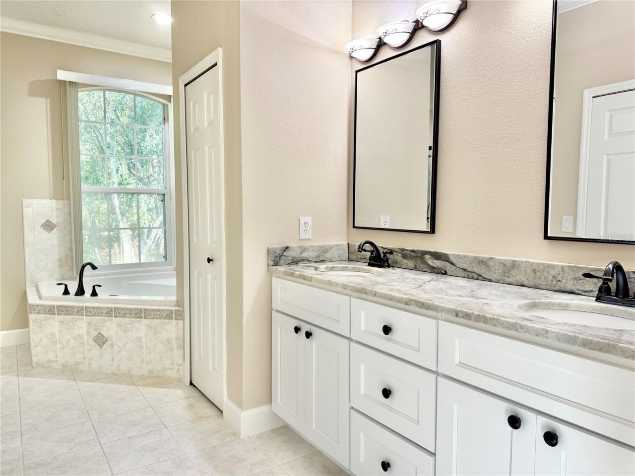 3441 Hickory Creek Road, Deltona, FL 32738 Photo