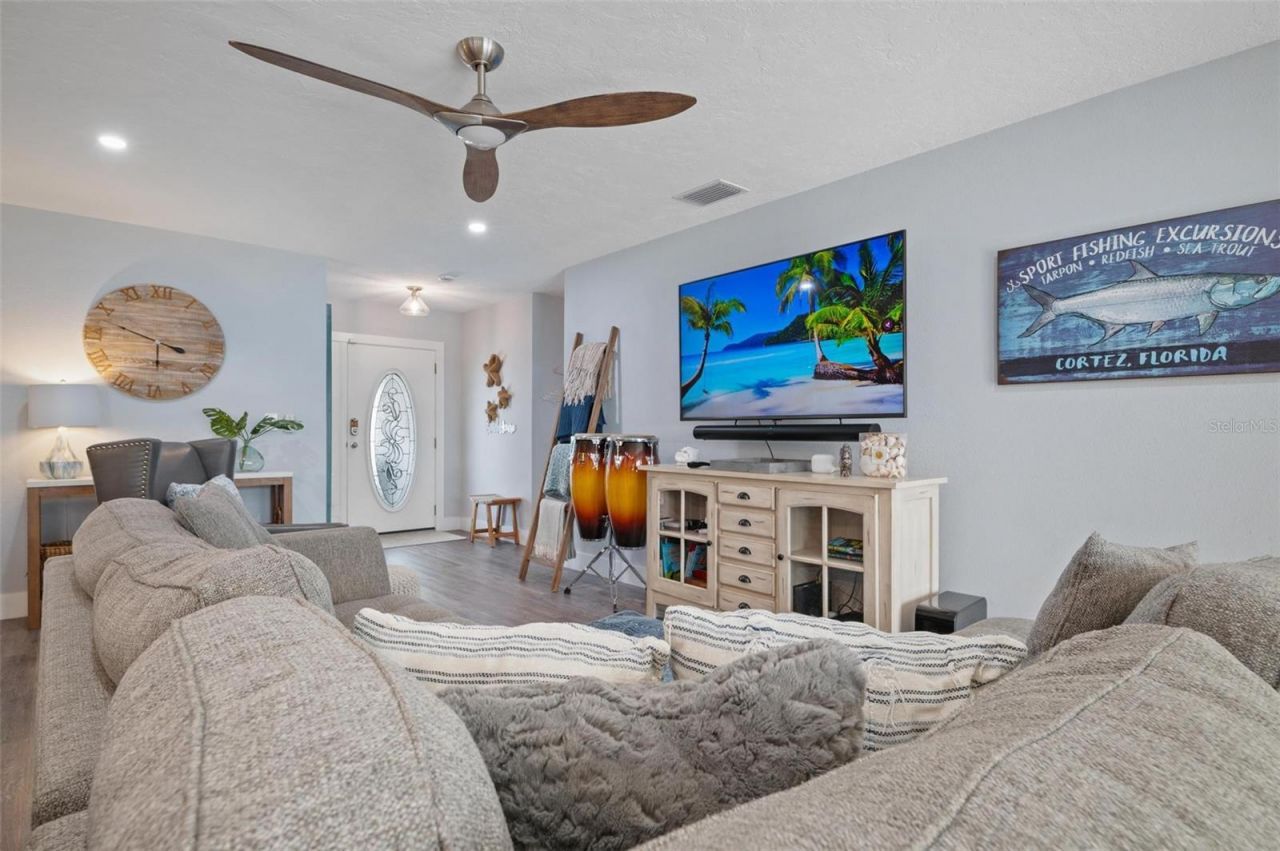 3915 Coconut Terrace, Bradenton, FL 34210 Photo