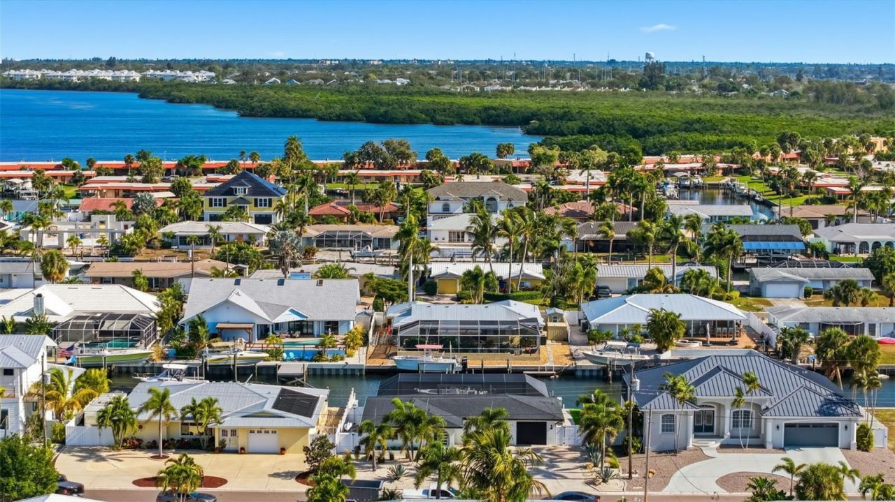 3915 Coconut Terrace, Bradenton, FL 34210 Photo