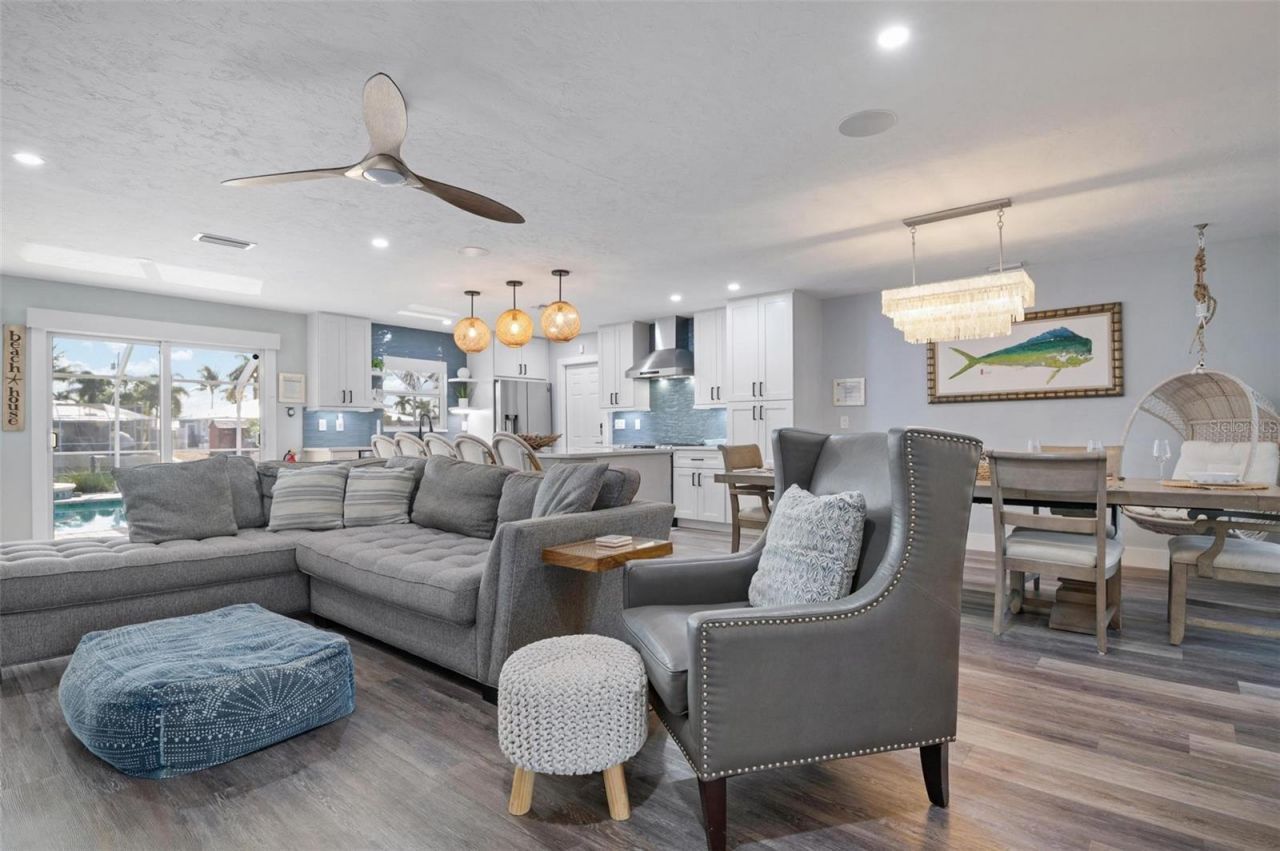 3915 Coconut Terrace, Bradenton, FL 34210 Photo