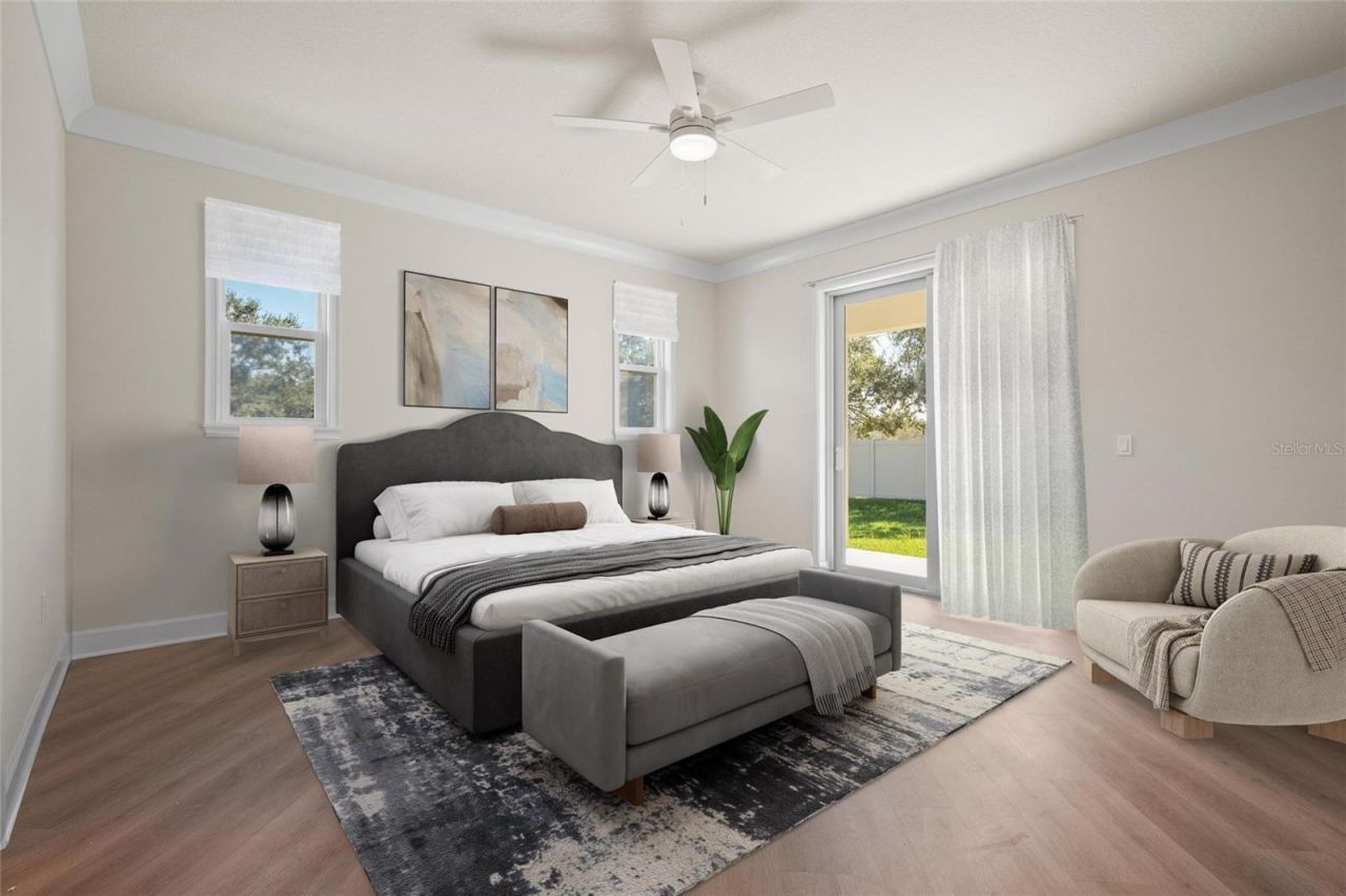 199 E Live Oak Street, Tarpon Springs, FL 34689 Photo