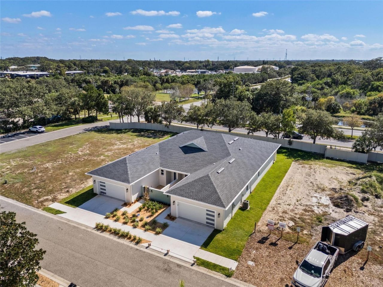 199 E Live Oak Street, Tarpon Springs, FL 34689 Photo