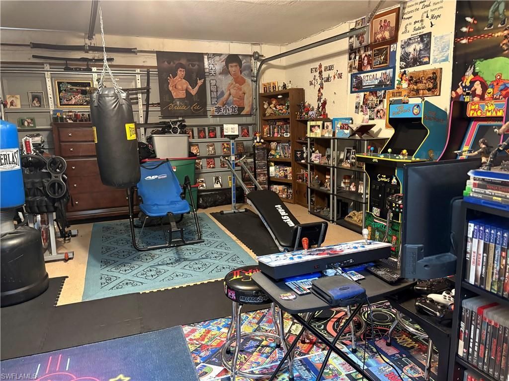 519 Hibiscus Ave, Lehigh Acres, FL 33972 Photo