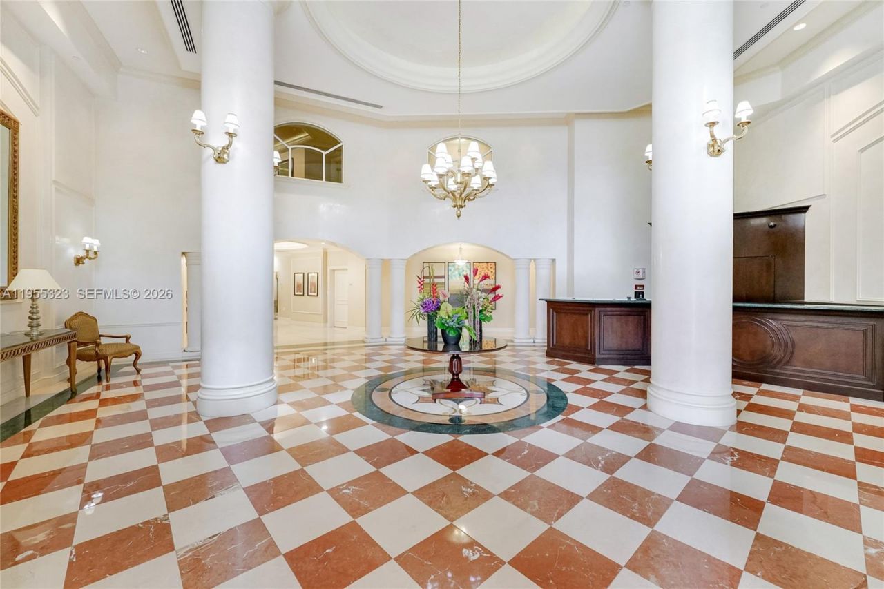 19900 E Country Club Dr, Unit 702, Aventura, FL 33180 Photo