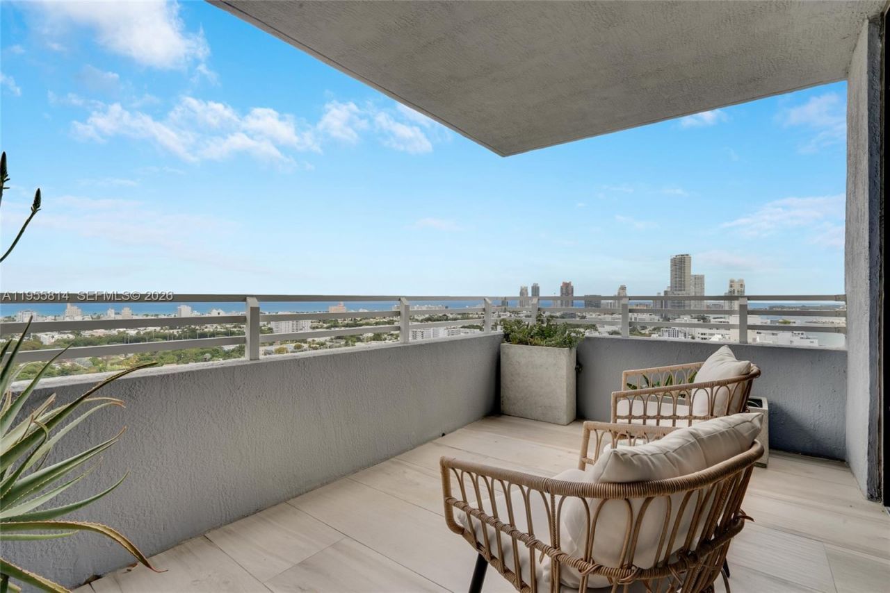 1330 West Avenue, Unit 2414, Miami Beach, FL 33139 Photo