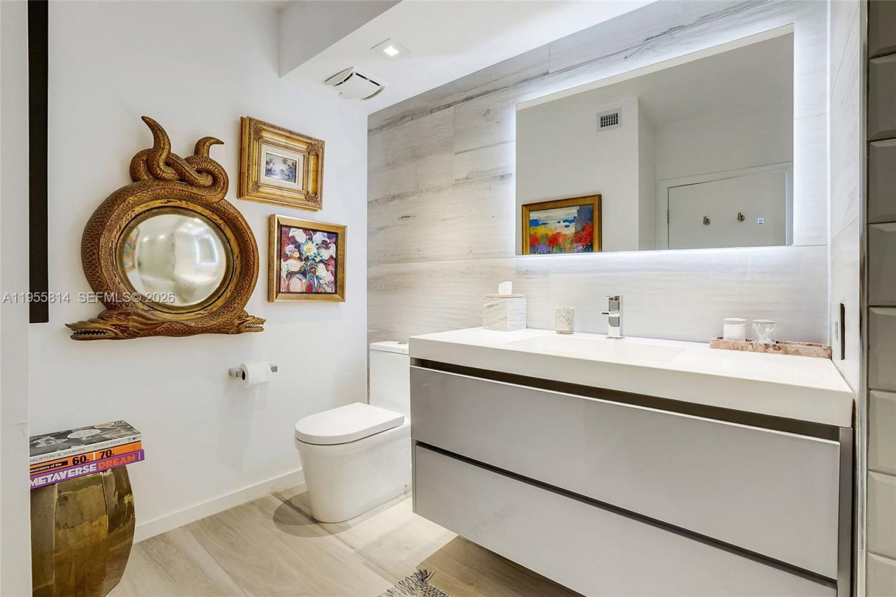 1330 West Avenue, Unit 2414, Miami Beach, FL 33139 Photo