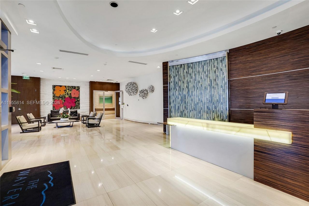 1330 West Avenue, Unit 2414, Miami Beach, FL 33139 Photo