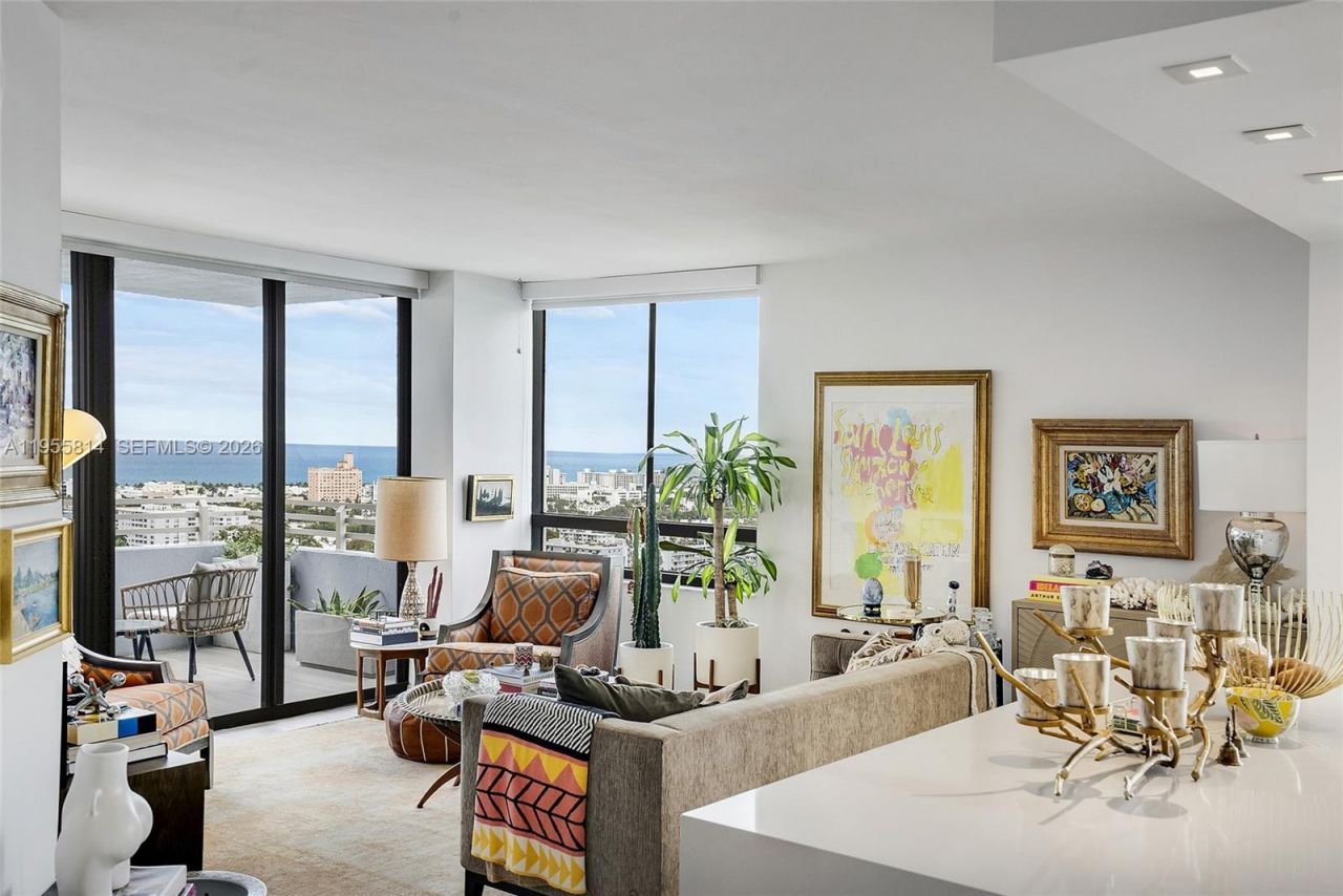 1330 West Avenue, Unit 2414, Miami Beach, FL 33139 Photo