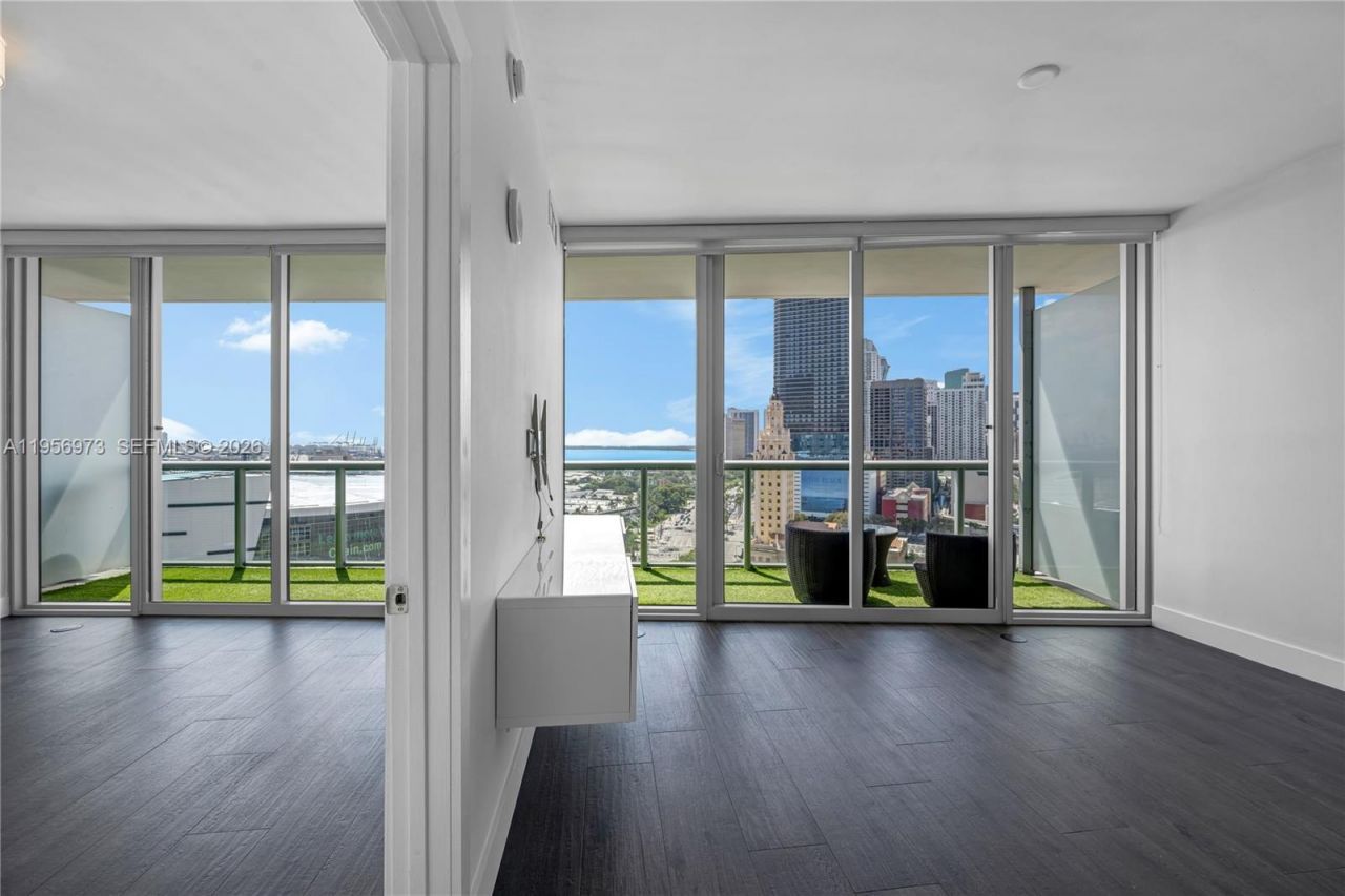 888 Biscayne Blvd, Unit 1802, Miami, FL 33132 Photo