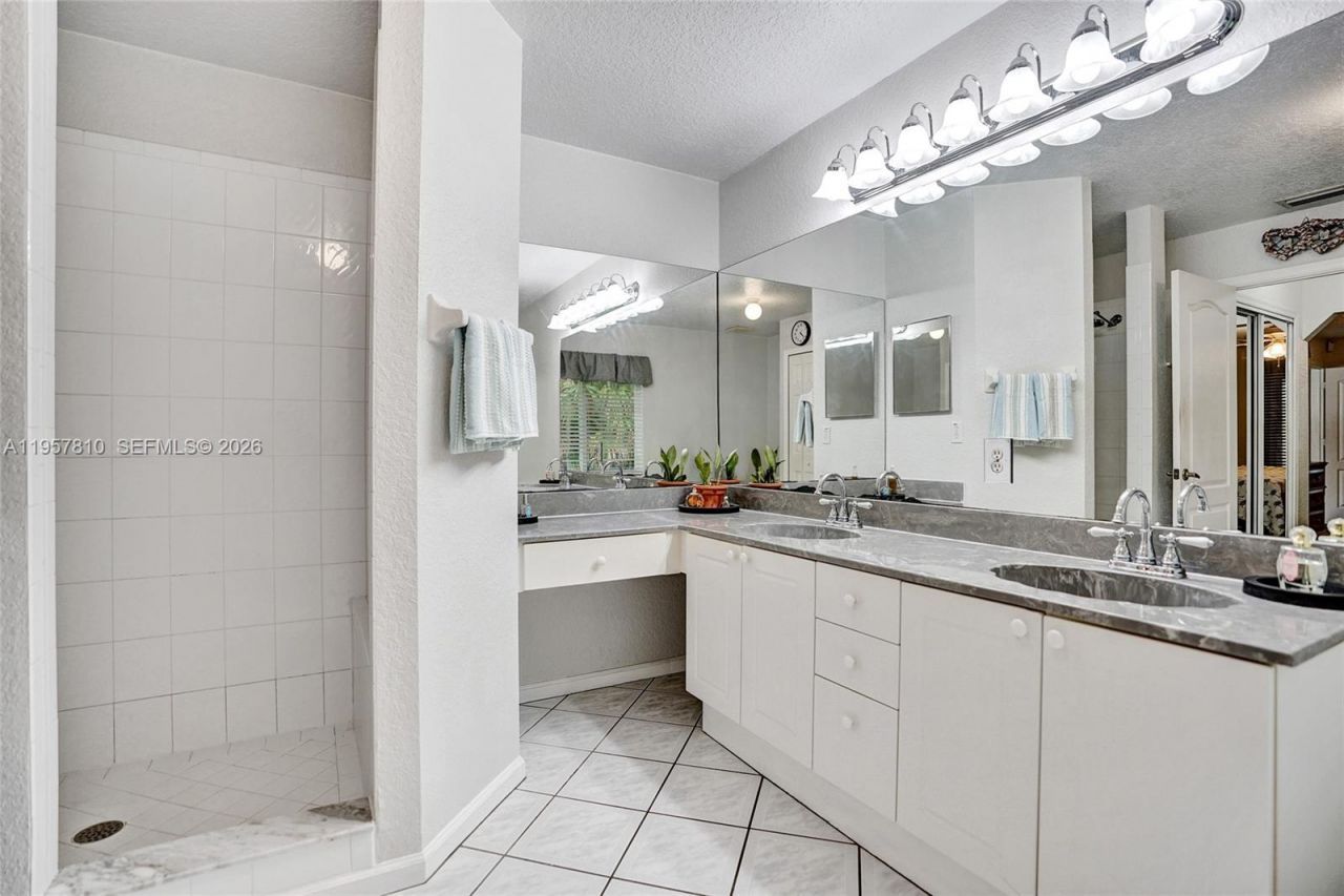 14808 N 69th St N, Loxahatchee, FL 33470 Photo