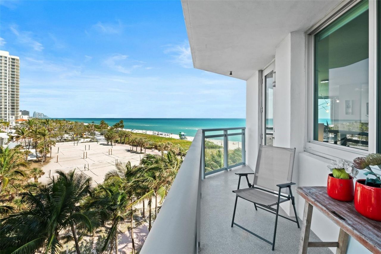 7135 Collins Ave , Unit 605, Miami Beach, FL 33141 Photo