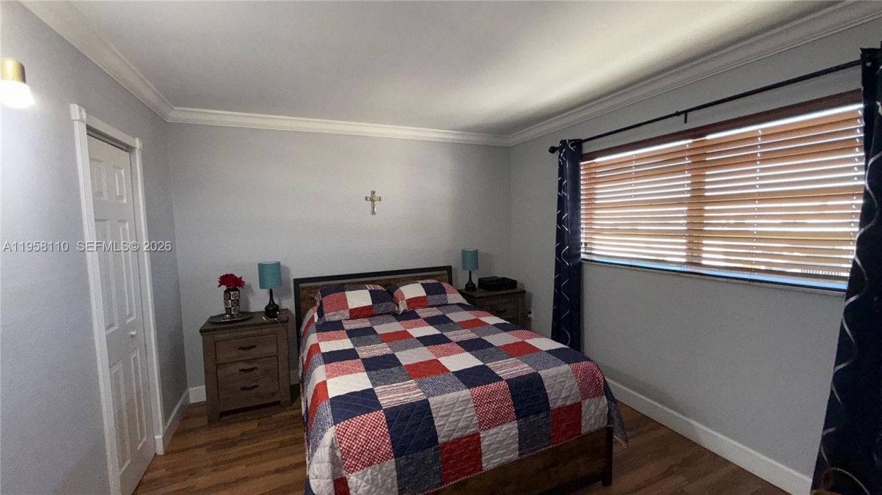 1075 W 68th St , Unit 403, Hialeah, FL 33014 Photo