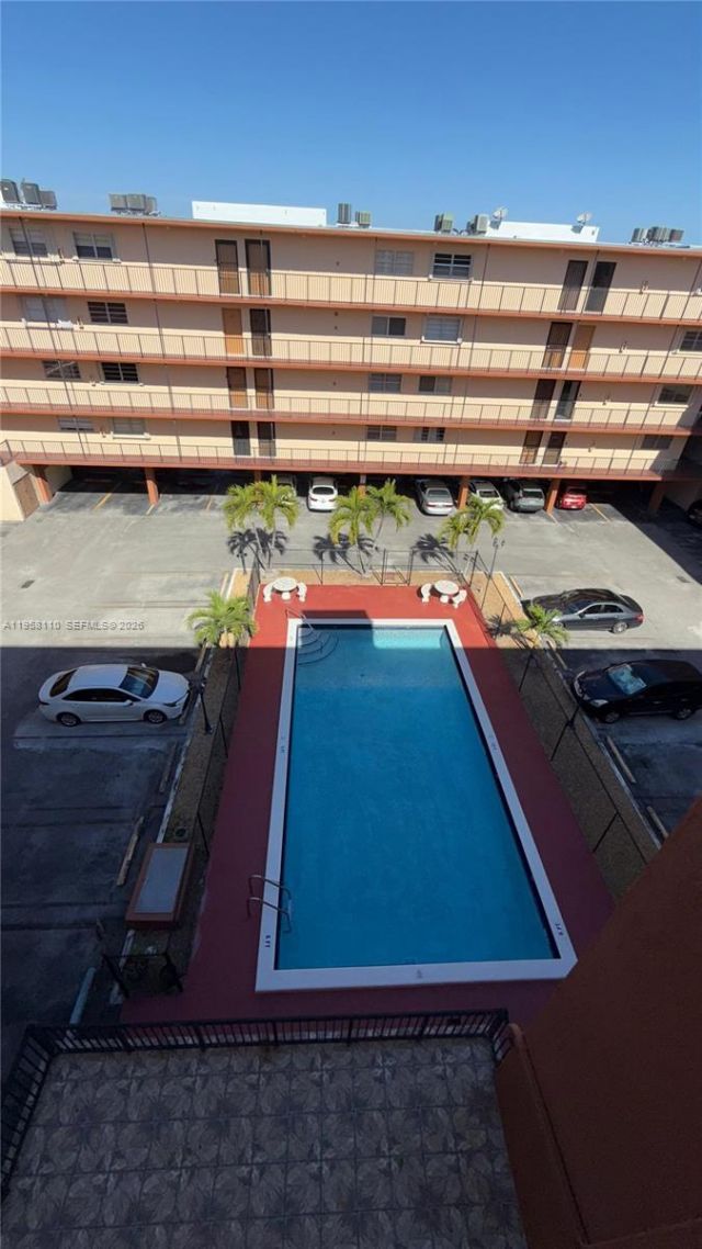 1075 W 68th St , Unit 403, Hialeah, FL 33014 Photo