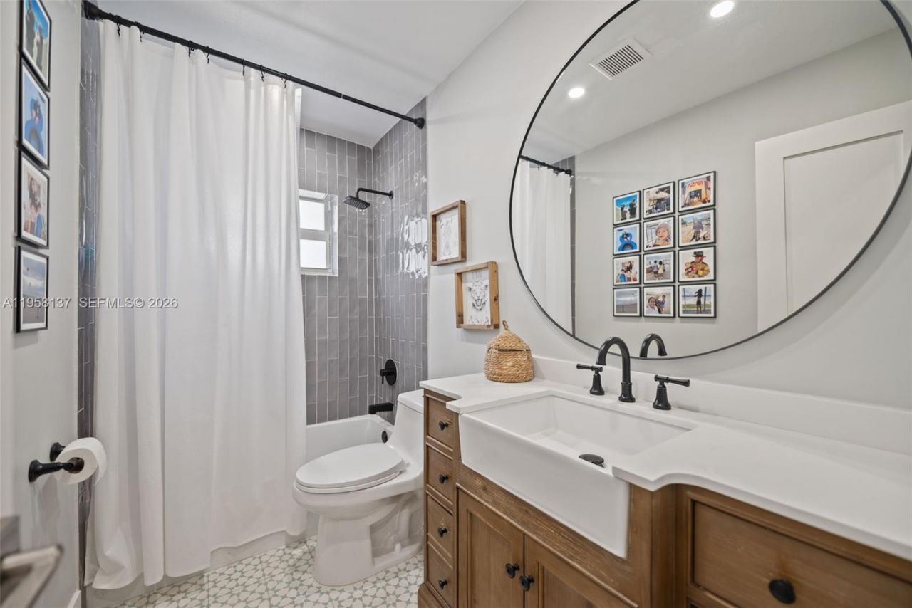 9620 Jamaica Dr, Cutler Bay, FL 33189 Photo