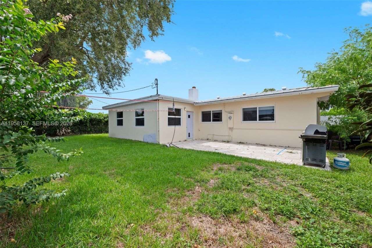 9620 Jamaica Dr, Cutler Bay, FL 33189 Photo