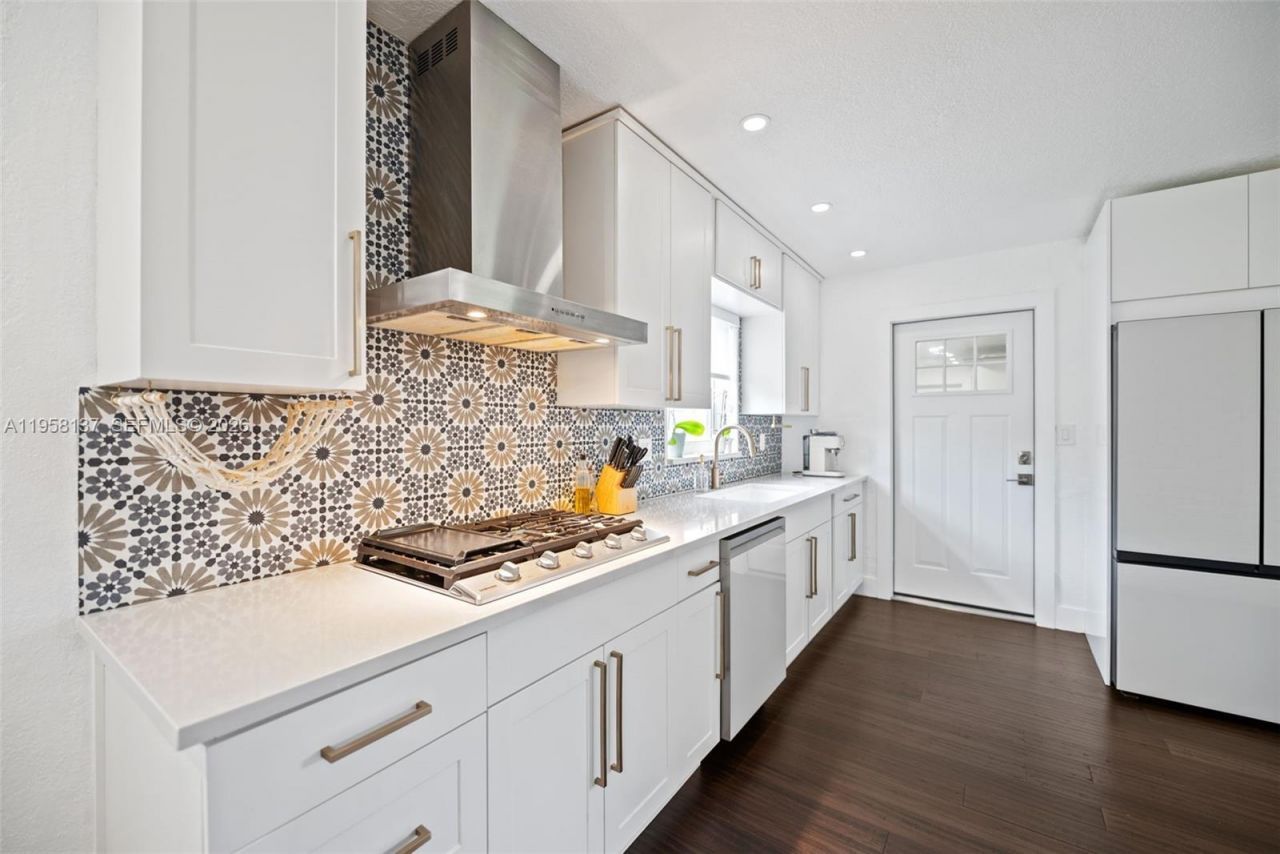 9620 Jamaica Dr, Cutler Bay, FL 33189 Photo