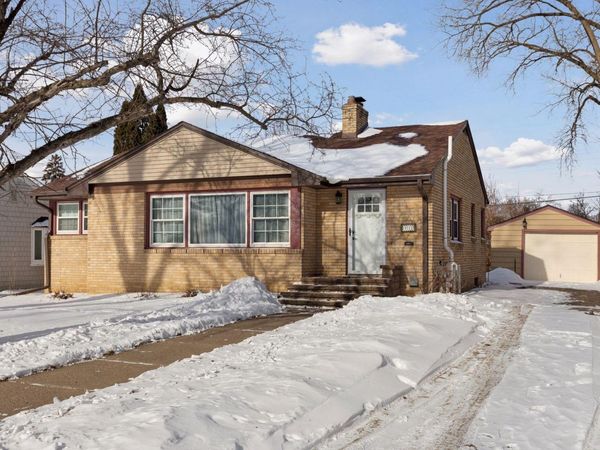 1717 Yorkshire Avenue, Saint Paul, MN 55116