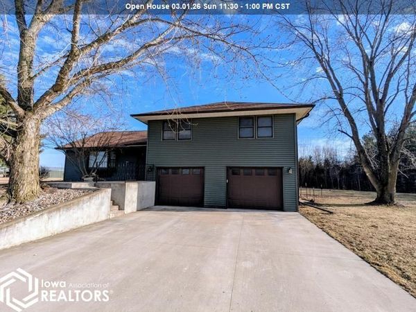 12615 133RD Street, Burlington, IA 52601