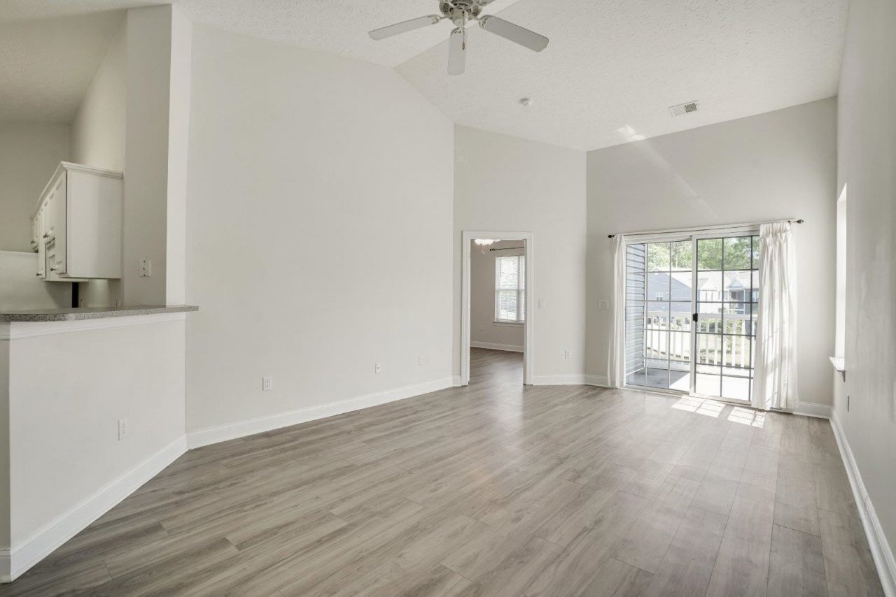 1113 Peace Pipe Pl.  Photo 10