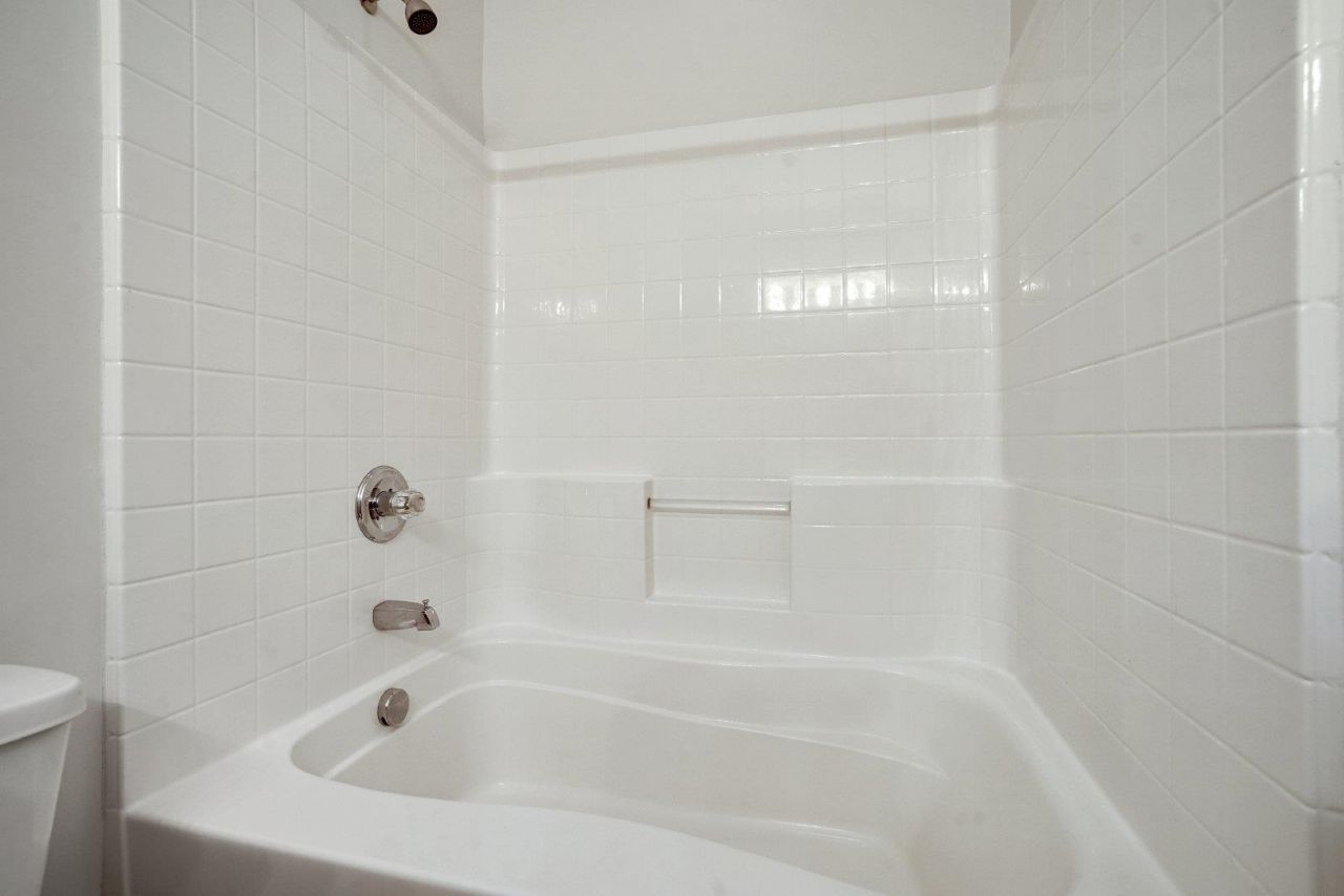 1113 Peace Pipe Pl.  Photo 14