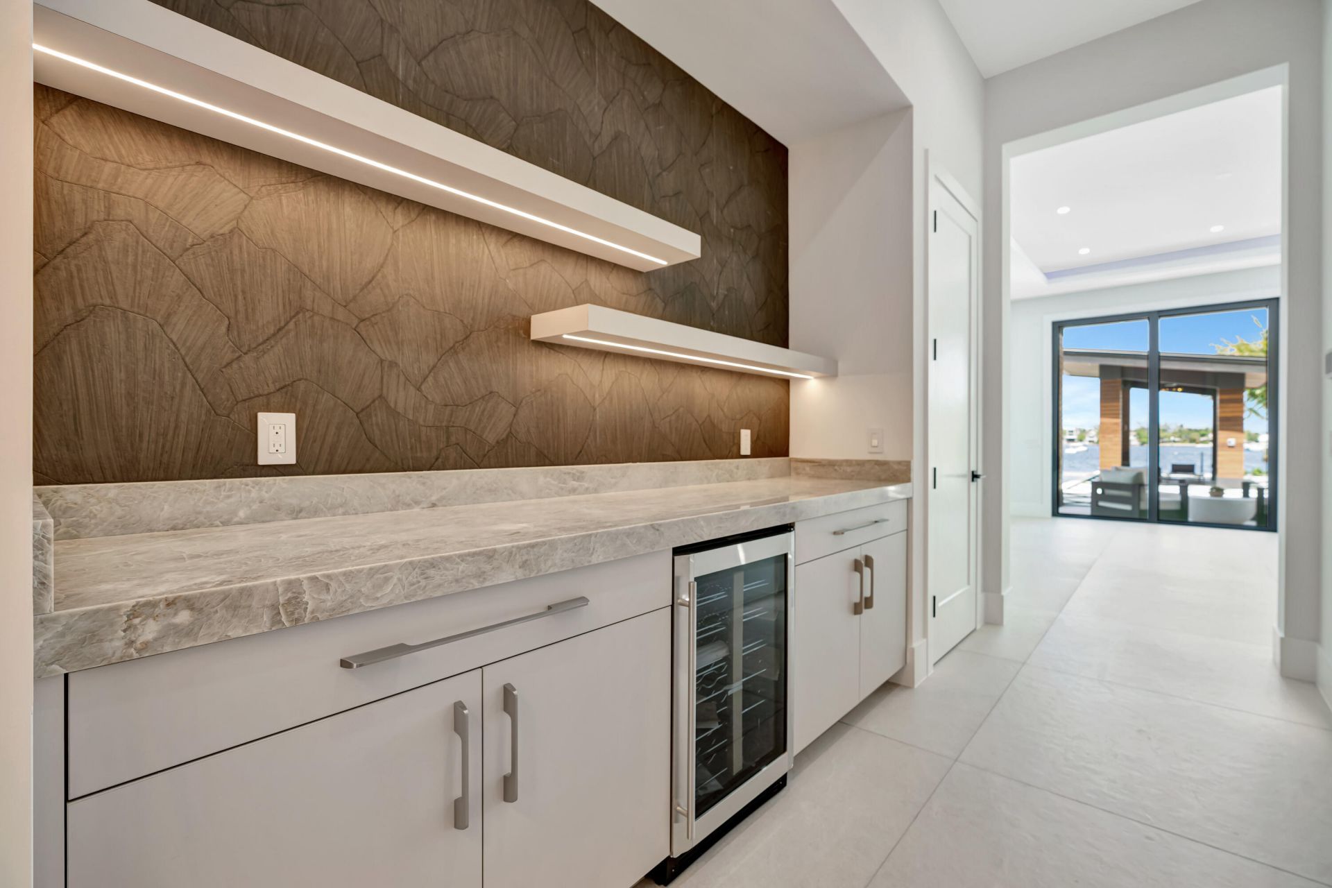 416 S Lake Drive, Lantana, FL 33462 Photo