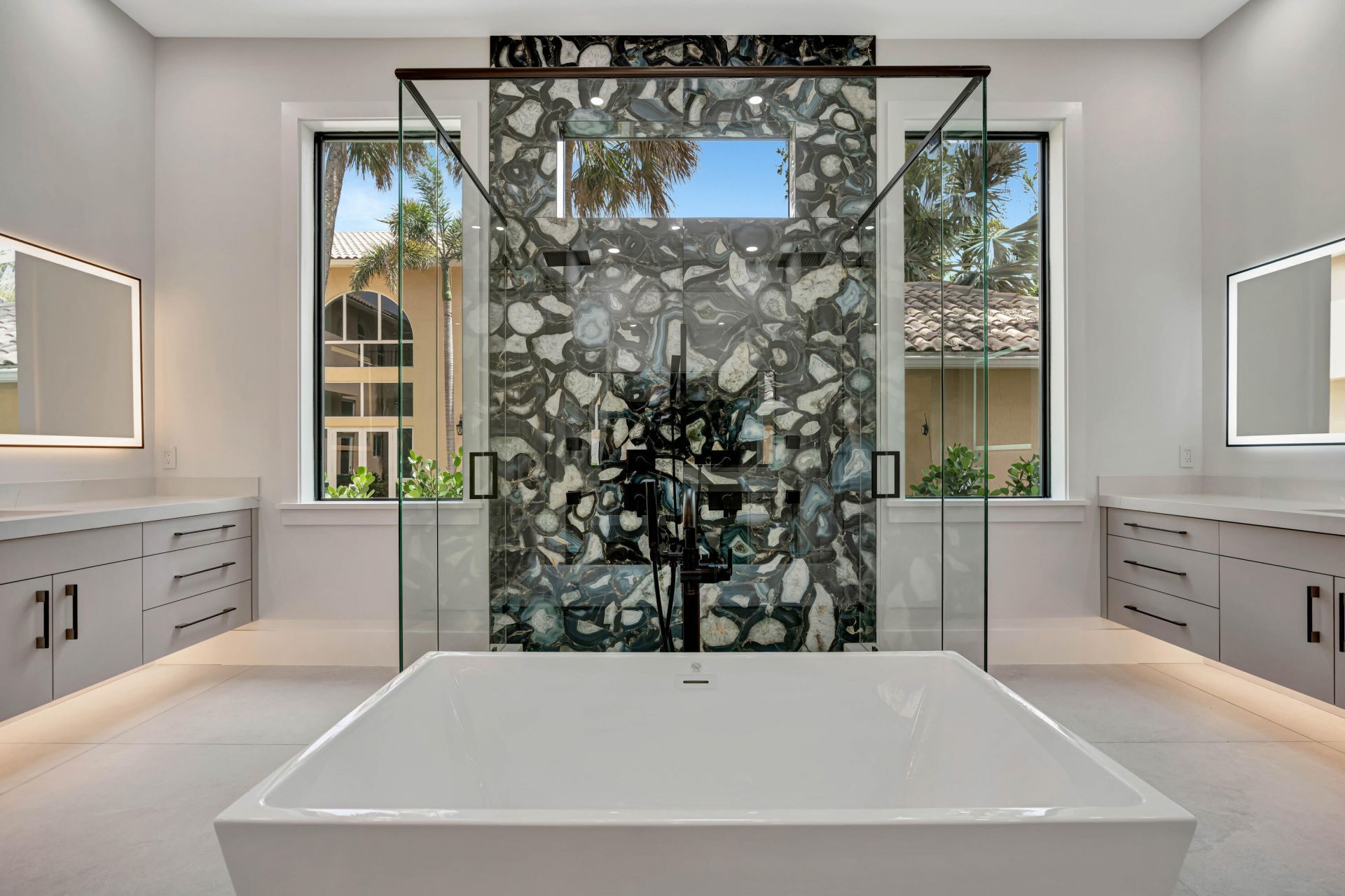 416 S Lake Drive, Lantana, FL 33462 Photo