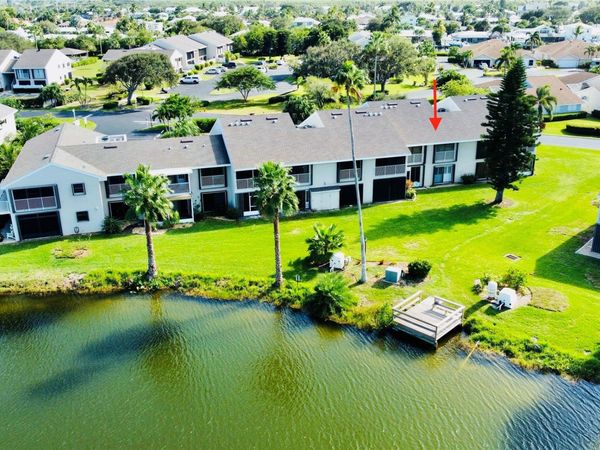 3216 S Lakeview Cir, Unit 5202, Fort Pierce, FL 34949