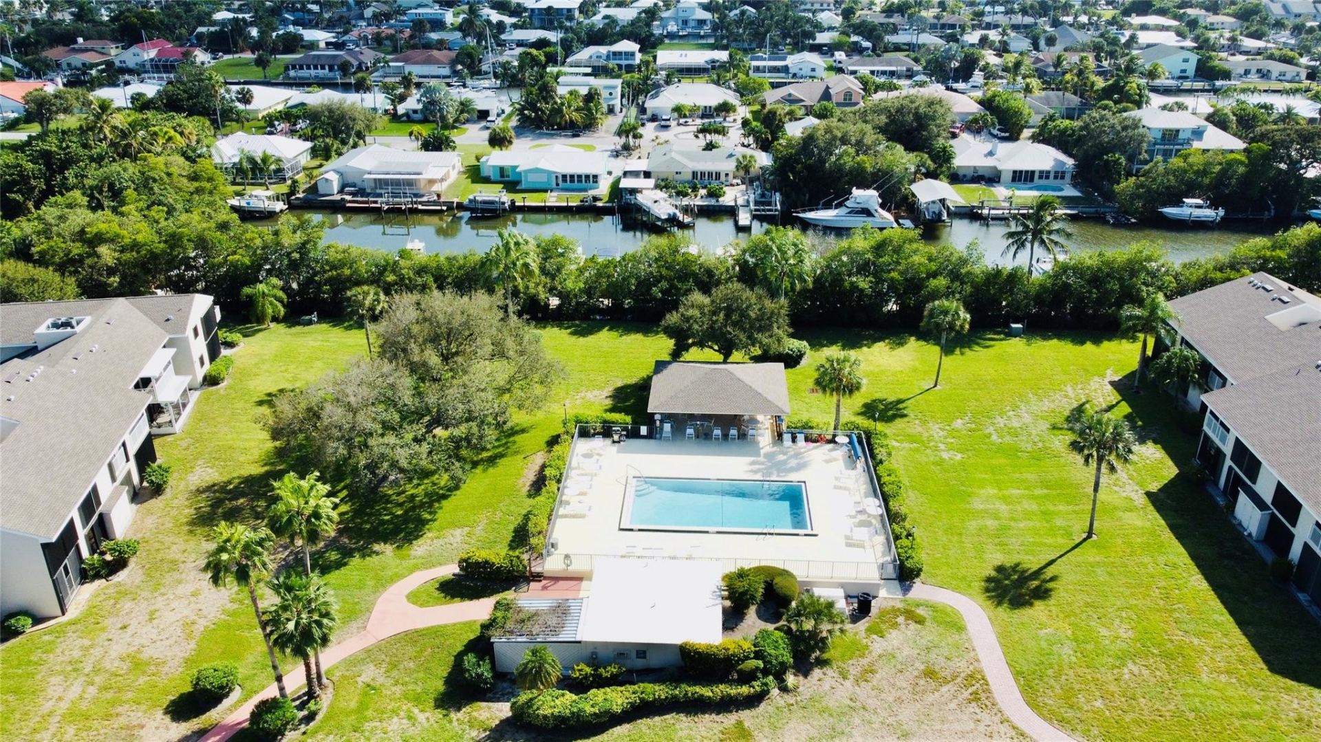 3216 S Lakeview Circle, Unit 5202, Fort Pierce, FL 34949 Photo