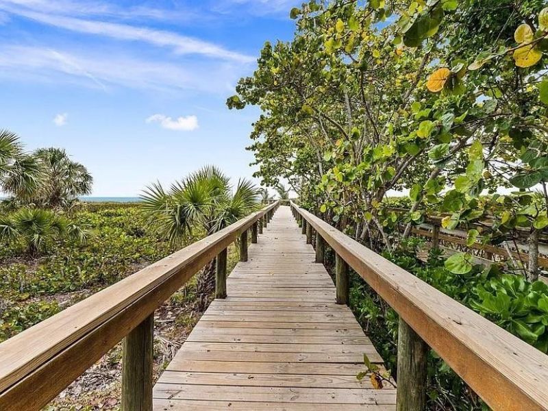 3216 S Lakeview Circle, Unit 5202, Fort Pierce, FL 34949 Photo