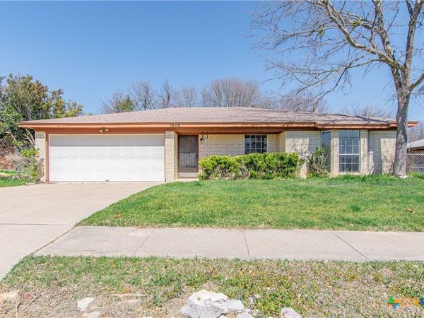1609 Hughes Avenue, Copperas Cove, TX 76522
