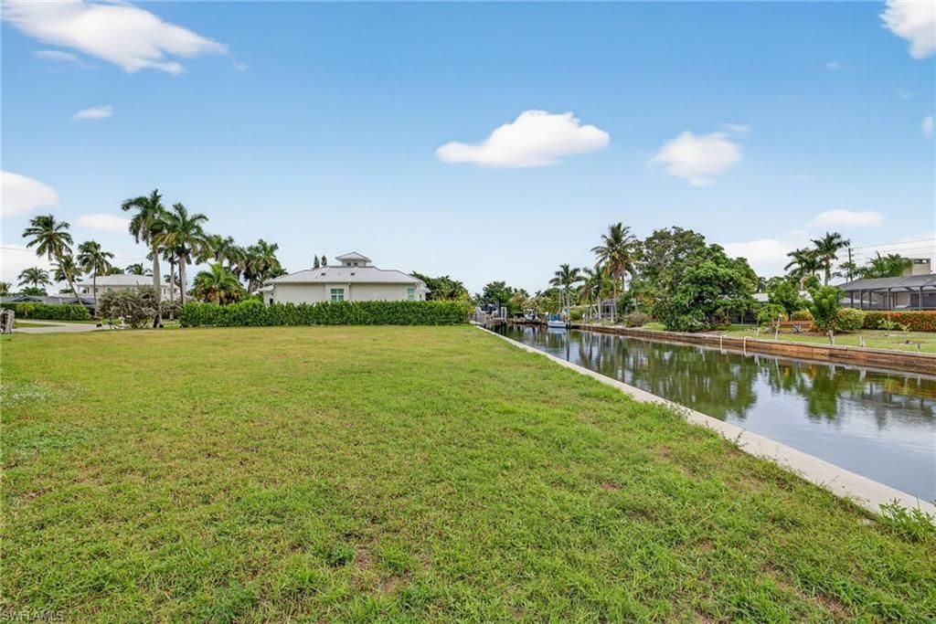 1693 Bonita Ct, Naples, FL 34102 Photo