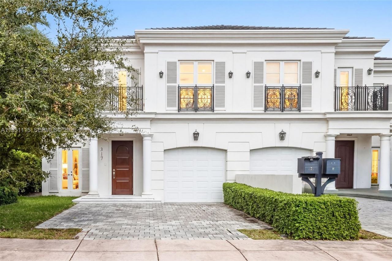 315 Santander Ave, Unit 317, Coral Gables, FL 33134 Photo