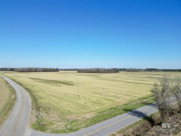 5 Cowpen Creek Road, Atmore, AL 36502