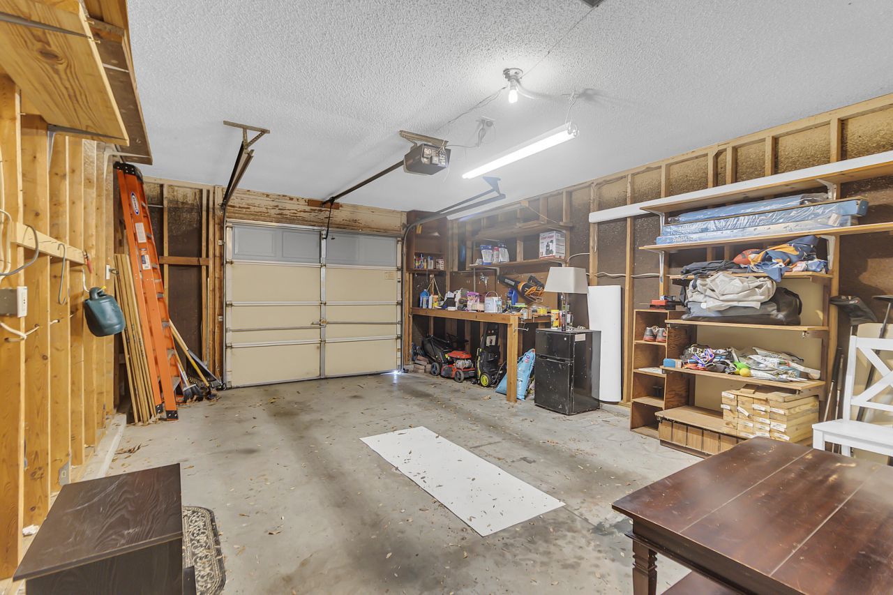 222 Lytham Court Photo 29